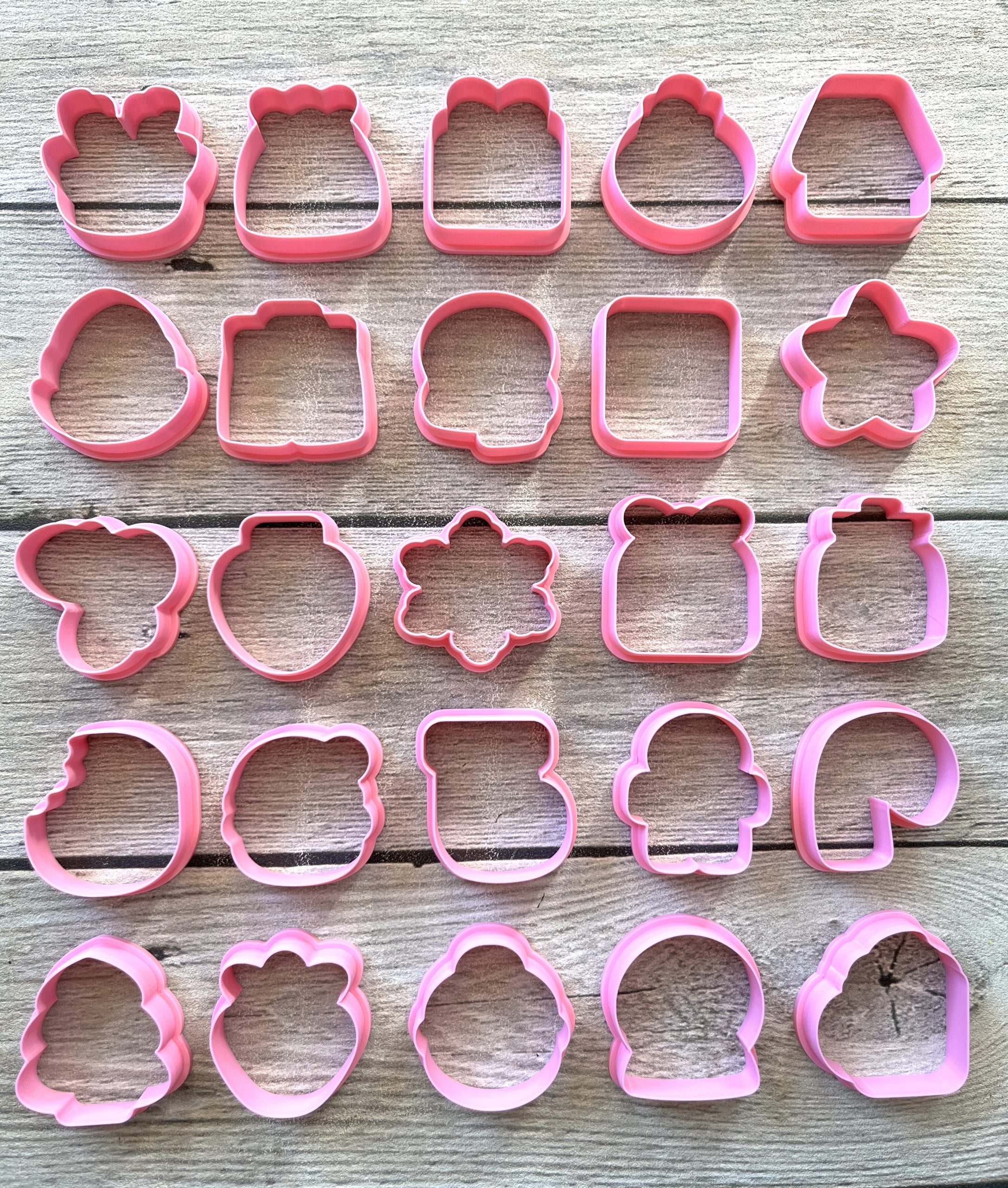 25x 4.5cm Mini Advent Cookie Cutters - Image 2